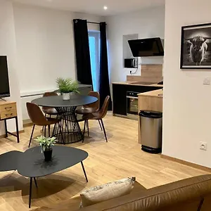 Proche Gare Neuf, Ambiance Highland Appartement